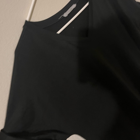 Perfect T - Picture 3 of 4